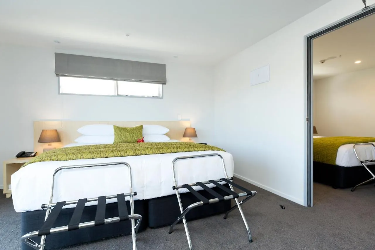 2 On Whiteleigh And 239 On Lincoln Motel Christchurch