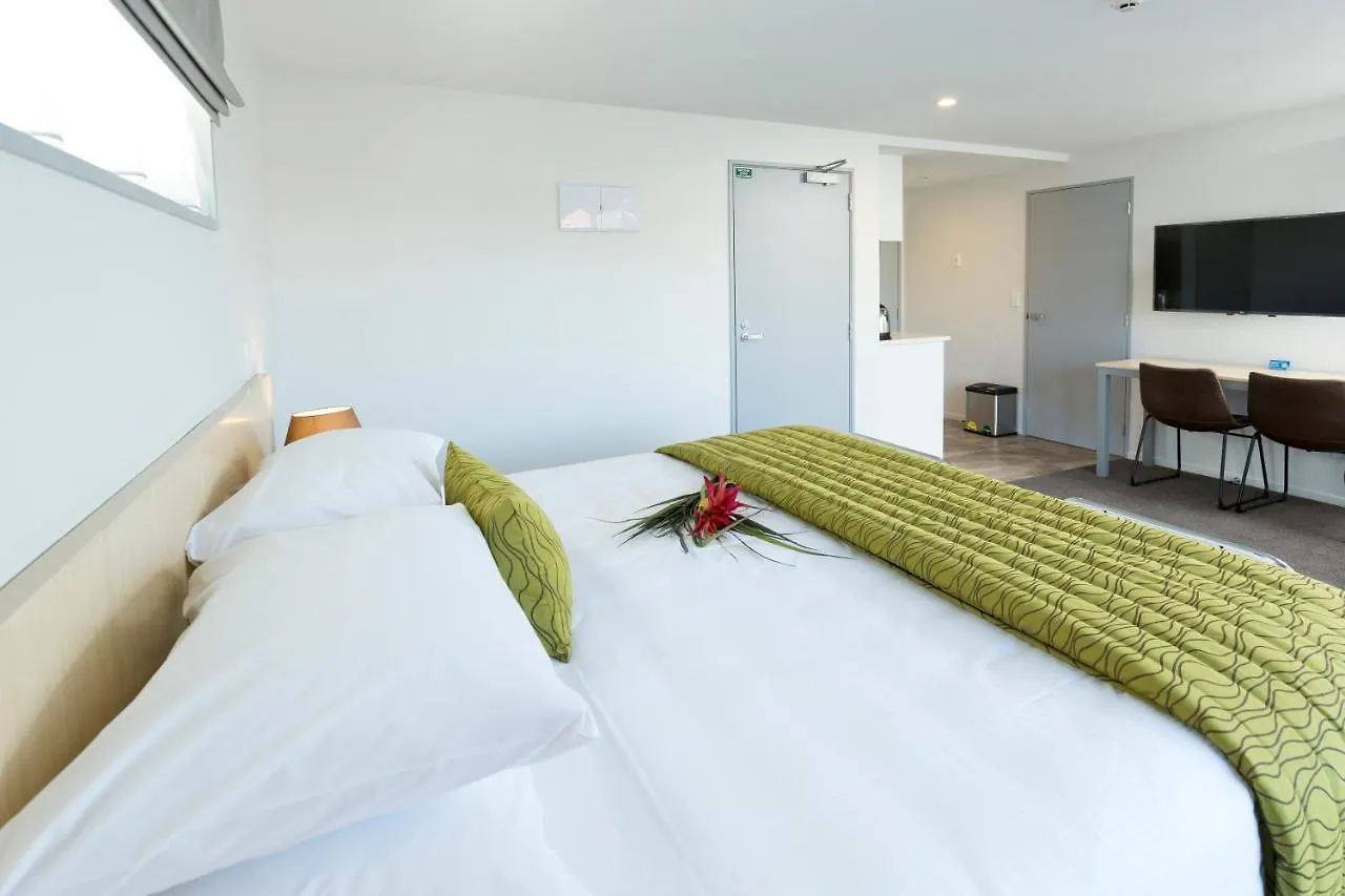 2 On Whiteleigh And 239 On Lincoln Motel Christchurch