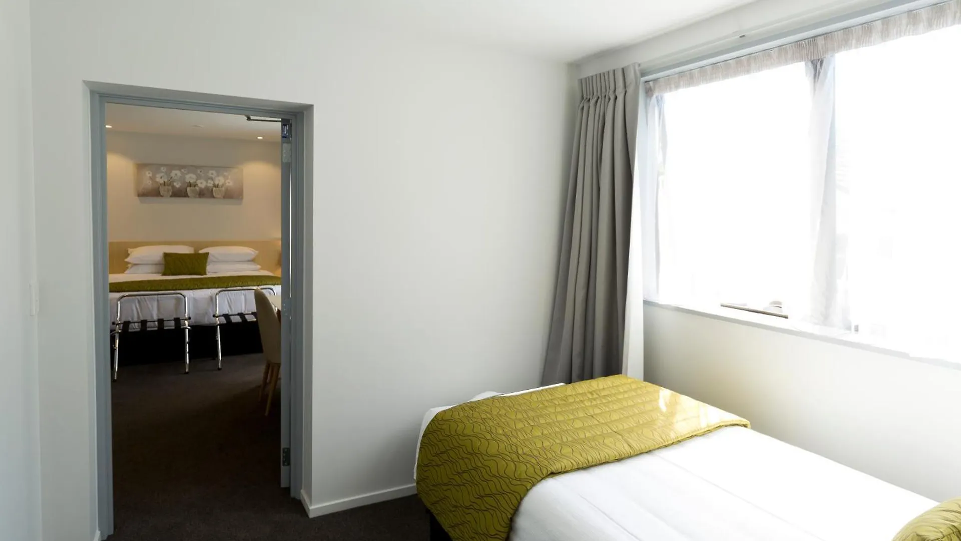 2 On Whiteleigh And 239 On Lincoln Motel Christchurch