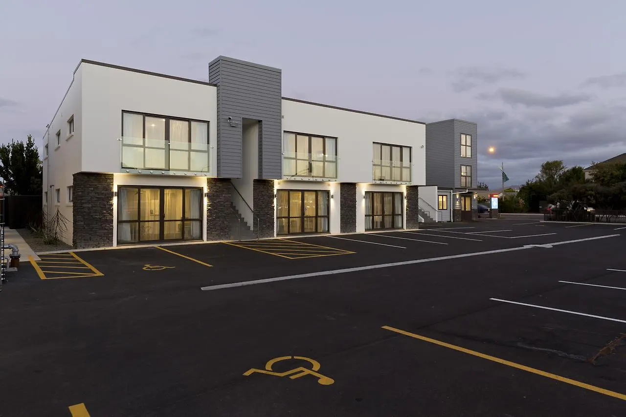 2 On Whiteleigh And 239 On Lincoln Motel Christchurch 5*,